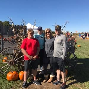 Meet your Posher, Lisa